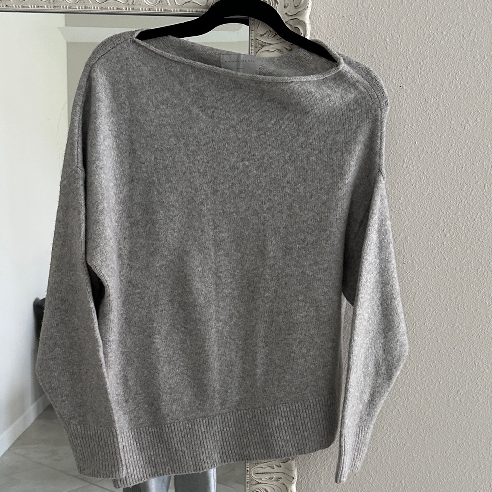 Modern Citizen Light Gray Women's Sweater